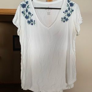 White Floral American Eagle top